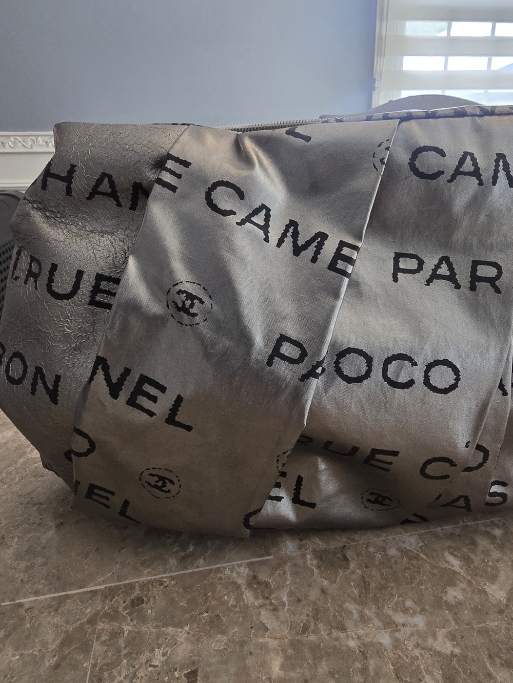 Chanel Silver Rue Cambon Clutch Bag - Picture 2 of 10